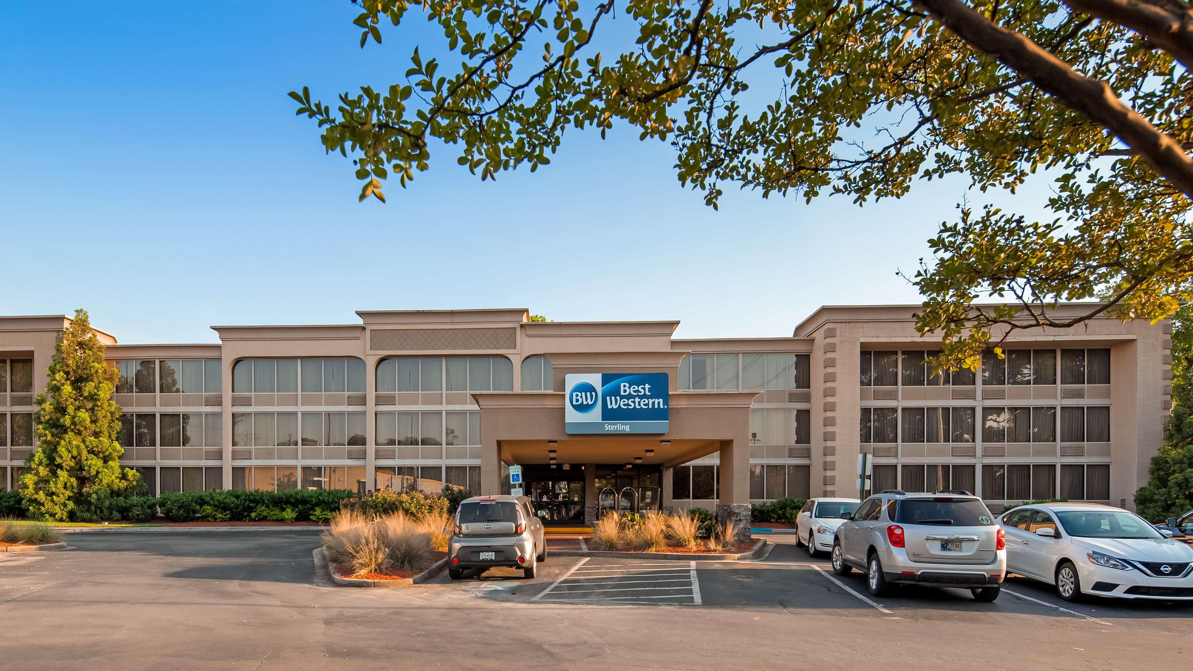 Best Western Plus Lower South End Hotel Charlotte Exterior photo