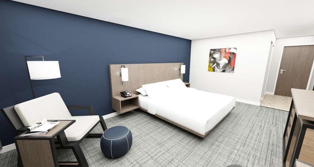 Best Western Plus Lower South End Charlotte Room photo