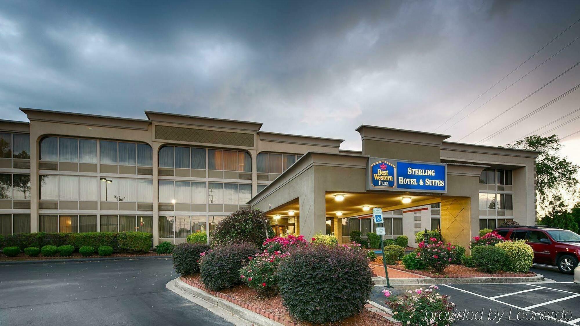 Best Western Plus Lower South End Hotel Charlotte Exterior photo